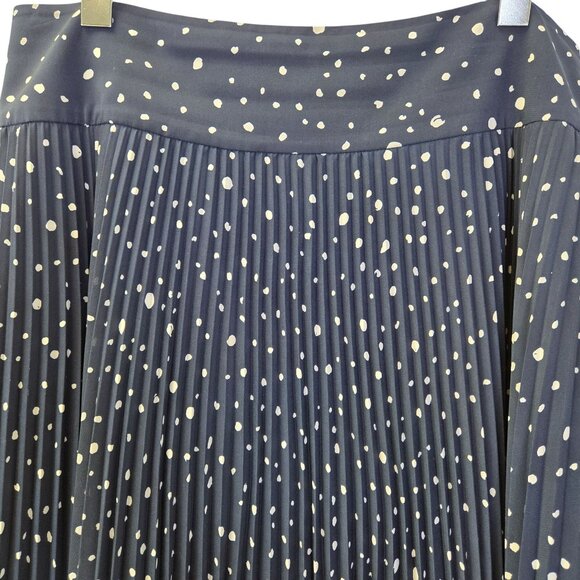 Ann Taylor Polka Dot Pleated Mini Skirt Size 12 - Picture 4 of 6